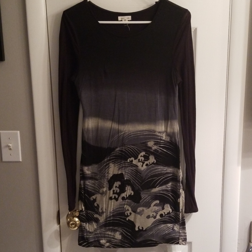 Hakusai Wave Dress